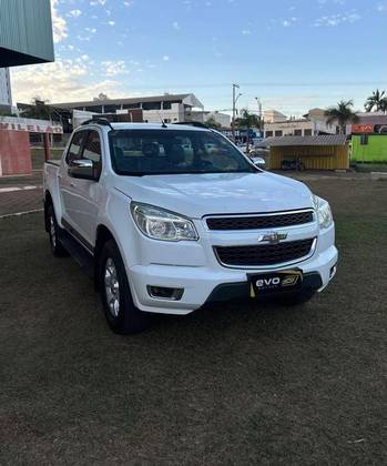 CHEVROLET S10 2.4 LS 4X2 CD 8V FLEX 4P MANUAL CHEVROLET S10 2.4 LS 4X2 CD 8V FLEX 4P MANUAL